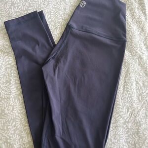 Born Primitive YGT 2.0 Navy Leggings